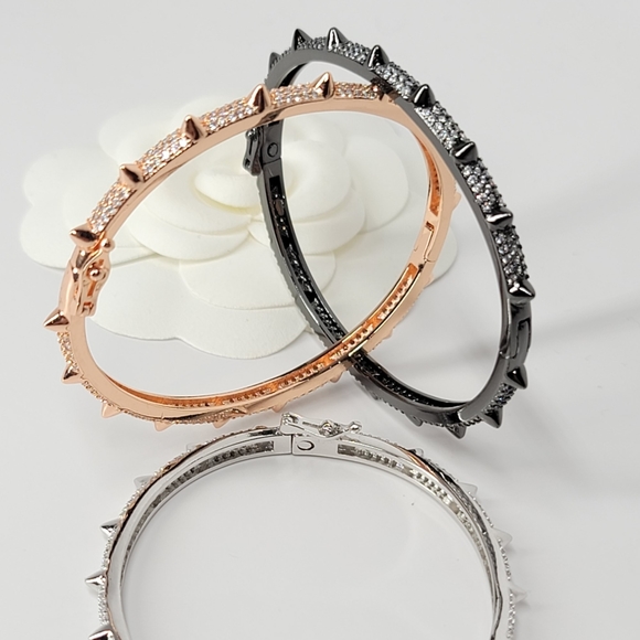 Bling Pave CZ Spike Bracelet Cuff Bangle NEW - Picture 6 of 9